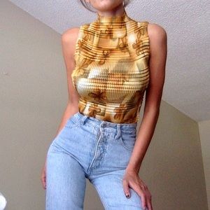 VINTAGE MOCK NECK WAFFLE TANK